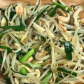 まゆまルイ's cooksnap of when they made モヤシとにらと、しめじ炒め.