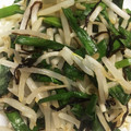 ＊にょにょん＊'s cooksnap of when they made すぐできる☆もやしとニラの塩昆布炒め.