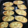 みやっぺママ's cooksnap of when they made Xmasプレゼント☆紅茶林檎カップケーキ.