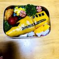 gohogoho's cooksnap of when they made キャラ弁☆新幹線☆ドクターイエロー.