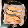 ワカメサラ太's cooksnap of when they made たれの付いた魚焦がさず焼く方法.