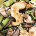 とむ子。's cooksnap of when they made 簡単！むね肉と椎茸と小松菜の醤油炒め.