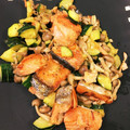 やまちゃん0819's cooksnap of when they made 鮭と夏野菜のジェノベーゼ風♪.
