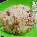 4double5's cooksnap of when they made 炊飯器で♪コストコチキンのピラフ風.