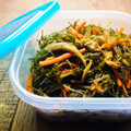 雛鳥と親鳥's cooksnap of when they made 切り昆布と油揚げの炒め煮.