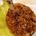★ゆぅたんママ★'s cooksnap of when they made レタスの大量消費に！レタスハンバーグ.