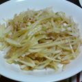 嫁チャン's cooksnap of when they made 大根と玉ネギのツナサラダ.