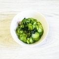ウメ吉さん's cooksnap of when they made きゅうりと若布の和え物.