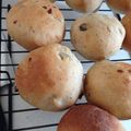 ＊chi〜ko＊'s cooksnap of when they made HBでクルミとドライフルーツのプチパン.