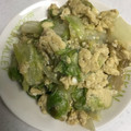 ゆうこりんp's cooksnap of when they made 包丁なしで作れる☆レタスと卵の中華炒め.