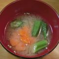 i_yokan's cooksnap of when they made ❁おくらと人参のお味噌汁❁.