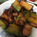 tyakameday's cooksnap of when they made かぼちゃと厚切りベーコンのニンニク炒め.