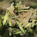 クックCKWZHQ☆'s cooksnap of when they made きゅうりともやしのナムル.