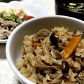 toyo_chan's cooksnap of when they made しめじと油揚げの炊き込みごはん.