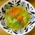 ☆すぬぴっぴ☆'s cooksnap of when they made ☆レタスとトマトのスープ☆.