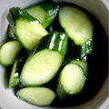 パンうさぶー's cooksnap of when they made 簡単キュウリの浅漬け 混ぜて揉むだけ♪.