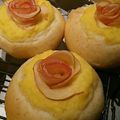 あさみふぃ's cooksnap of when they made りんごの薔薇クリームパン.
