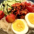 かえるとくま's cooksnap of when they made スープも手作り！具だくさん冷麺☆.