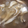 わたるんママ's cooksnap of when they made 玉葱ときのこの中華スープ.