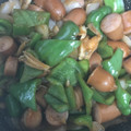 スイカが好物's cooksnap of when they made 舞茸＆ウィンナー＆ピーマンのマヨ炒め.