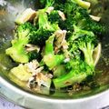 クック4BHBAD☆'s cooksnap of when they made 鶏とブロッコリーの和え物.