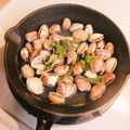 ゆうあやまま☆'s cooksnap of when they made ☆あさりのバター蒸し大葉のせ〜.