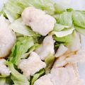 クック4QBO8C☆'s cooksnap of when they made 蒸し鶏の『油淋鶏風』中華サラダ.