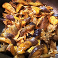 えむいー's cooksnap of when they made 簡単！茄子と舞茸のトマト煮込み.