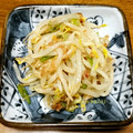 時花3V3♪'s cooksnap of when they made 簡単♪もやしと梅のさっぱりナムル.