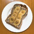 ぶひぶっひ's cooksnap of when they made 簡単！おやつにも！大人気バナナトースト！.