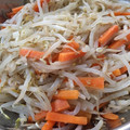 ねこねこさーん's cooksnap of when they made レンジで簡単★もやしと人参のナムル.
