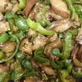 RIRITATA's cooksnap of when they made ナスとピーマンの味噌炒め.