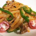 らて♪'s cooksnap of when they made *牛肉と玉ねぎのにんにくトマト炒め*.