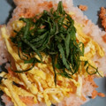 そんよん's cooksnap of when they made 簡単鮭フレークちらし寿司.