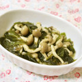mmameco's cooksnap of when they made ワカメとシメジの煮浸し.