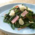 みーき☆23's cooksnap of when they made 空芯菜とベーコンのガーリック炒め.