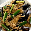 マヨナガさん's cooksnap of when they made 茄子と胡瓜とエノキのピリ辛オイスター炒め.