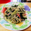 クック4ODFAI☆'s cooksnap of when they made 春わかめと豆苗・もやしの簡単和え物.