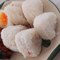 eiyoushi's cooksnap of when they made 鮭とゴマのおにぎり.