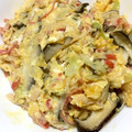 黄金の輝き亭's cooksnap of when they made 簡単節約 カニカマのかに玉風炒め.