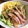 mikutasu's cooksnap of when they made 焼きそば麺で、タレも速攻の冷やし中華♪.