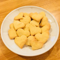 うさこ０３'s cooksnap of when they made 材料４つ★簡単超さくさくマヨクッキー.