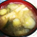 ユーロン's cooksnap of when they made おばけきゅうりのお味噌汁.