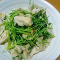Qねずみ's cooksnap of when they made 鶏ムネ肉&豆苗のガリバタレモン炒め.