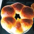 ササエコ's cooksnap of when they made エンゼル型でチーズパン♪.