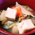 ёdey2upё's cooksnap of when they made 中華スープで大根と白菜 厚揚げの煮物.