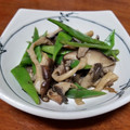 yupuchabu's cooksnap of when they made 減塩　きのこと絹さやのソテー.