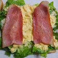 DAD☆HKR☆'s cooksnap of when they made ベーコン、レタス、茹で玉子サンドイッチ.
