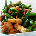 くっくペタ's cooksnap of when they made いんげんと油揚げのシンプル炒め.