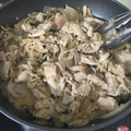 archery's cooksnap of when they made 豚肉＆シメジ＆玉ネギのマヨ醤油炒め.